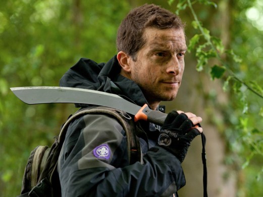 Bear Grylls et son matériel de survie