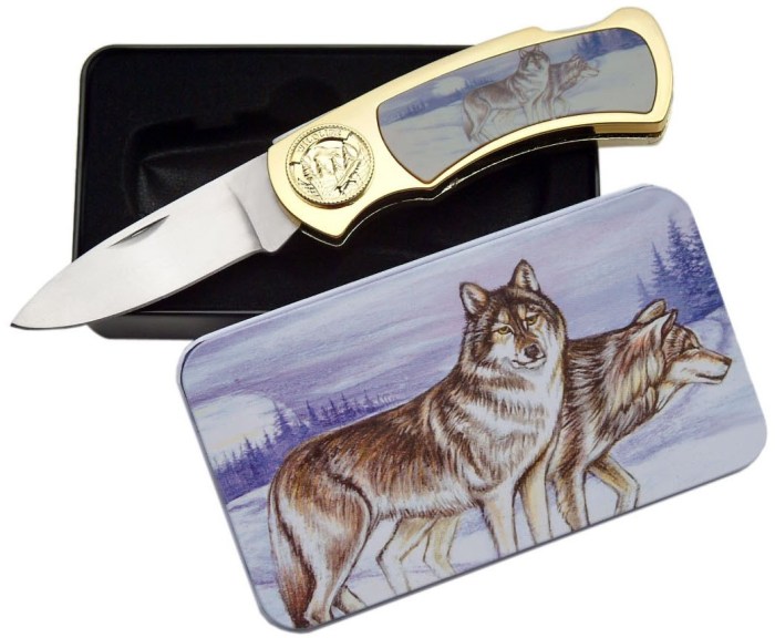 coffret-collector-couteau-pliant-collection-loup